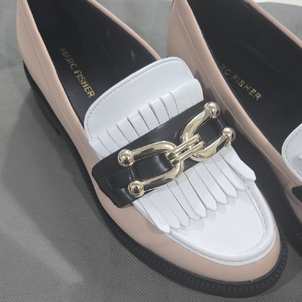 Marc Fisher Women's Loafers in White, Black, and Tan - Picture 2 of 4